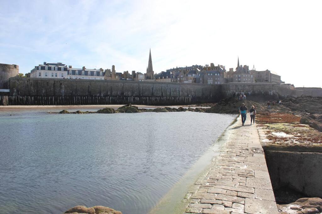 Escapade Romantique Et Gourmande-St Malo, Mer 150M Saint-Malo Exteriér fotografie